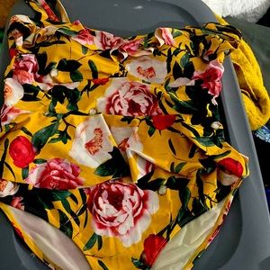 SwimSuit, Floral, Size 2, Torrid